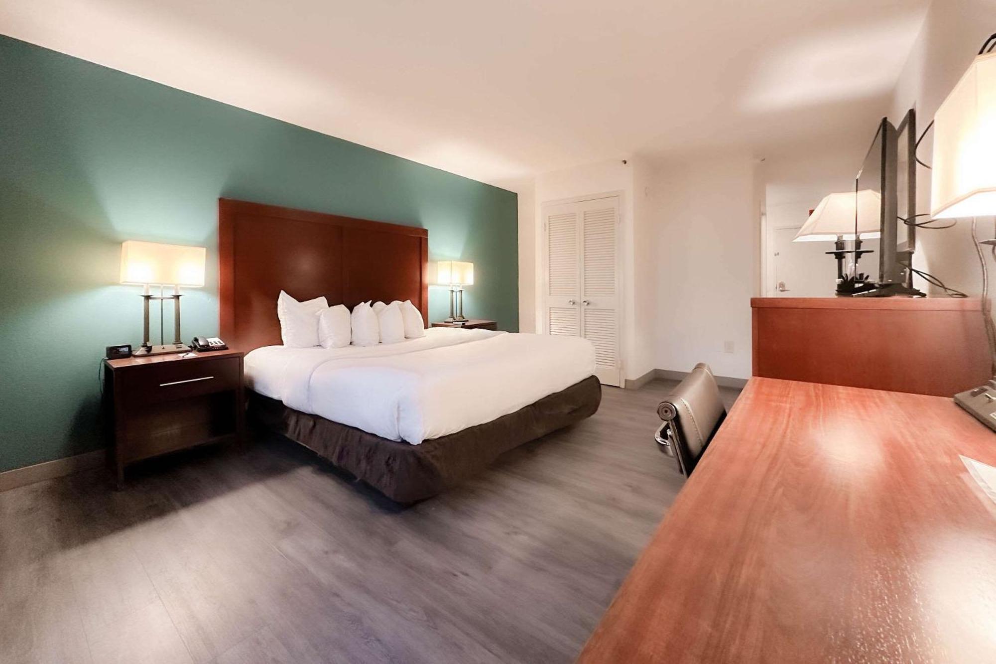 Comfort Inn & Suites Kissimmee By The Parks Four Corners Exteriér fotografie
